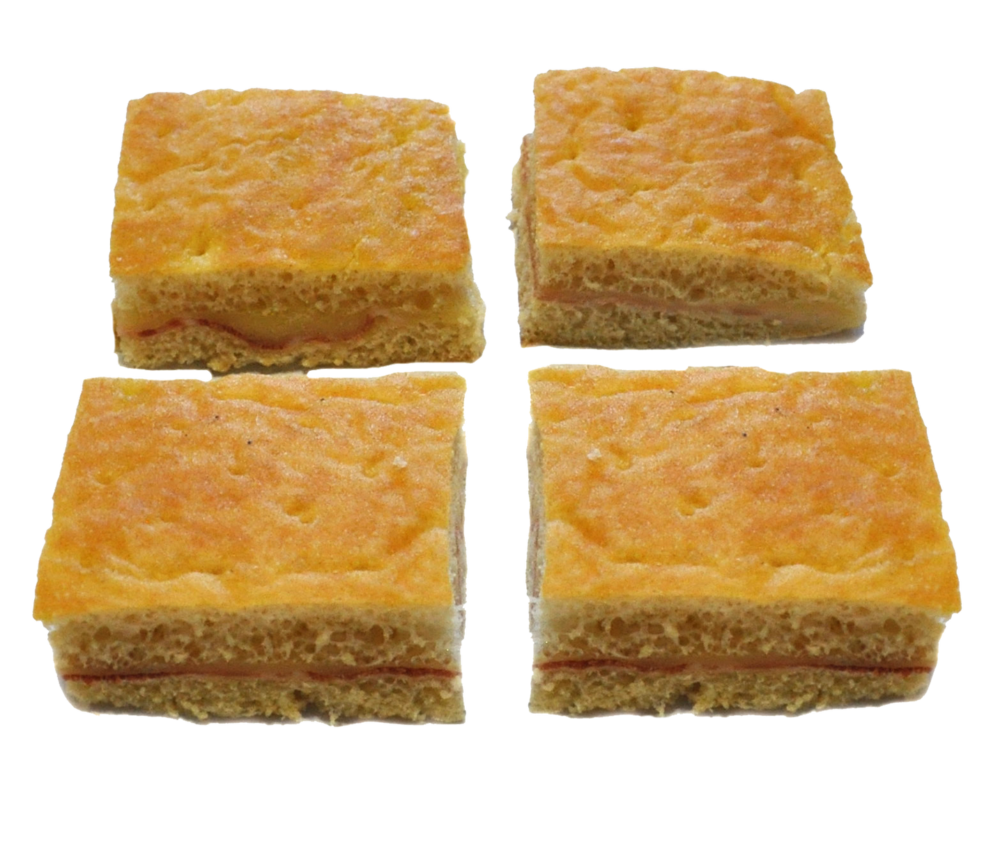 Focaccia Farcita Speck e Formaggio (tagliata a C)